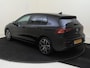 Volkswagen Golf 1.5 eTSI Oranje Edition | Keyless | Achteruitrijcamera | Navigatie | Adaptieve cruise control | CarPlay | Draadloze telefoonlader |