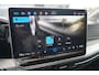 Volkswagen Golf 1.5 eHybrid 204pk Life Edition | SOH 100 % | Trekhaak | Panoramadak