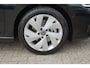 Volkswagen Golf 1.5 eHybrid 204pk Life Edition | SOH 100 % | Trekhaak | Panoramadak