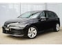 Volkswagen Golf 1.5 eHybrid 204pk Life Edition | SOH 100 % | Trekhaak | Panoramadak