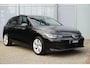 Volkswagen Golf 1.5 eHybrid 204pk Life Edition | SOH 100 % | Trekhaak | Panoramadak