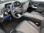 Mercedes-Benz E-klasse 300 e Business Solution AMG | Premium pakket | Panoramaschuifdak | Trekhaak | Lederpakket | Winterpakket | Nightpakket | Stoelventilatie/- verwarming voor | 20 inch AMG velgen |