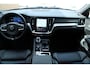 Volvo V60 2.0 T8 Plug-in hybrid AWD Plus Dark | Apple carplay / Android auto | Elektrisch inklapbare trekhaak | Verwarmde voorruit | 360 graden camera | Electronic climate control | Lederen bekleding | 18" lichtmetalen velgen | Voorstoelen en achterbank verwarmd |