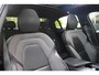 Volvo S60 B3 Automaat R-Design | Black Edition Emblemen | Schuif/Kanteldak | Parkeercamera | Parkeerverwarming | BLIS | Parkeersensoren voor + achter | 19'' Lichtmetalen velgen | Adaptive Cruise & Pilot Assist | Stoelverwarming |