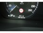 Volvo S60 B3 Automaat R-Design | Black Edition Emblemen | Schuif/Kanteldak | Parkeercamera | Parkeerverwarming | BLIS | Parkeersensoren voor + achter | 19'' Lichtmetalen velgen | Adaptive Cruise & Pilot Assist | Stoelverwarming |