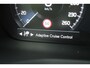 Volvo S60 B3 Automaat R-Design | Black Edition Emblemen | Schuif/Kanteldak | Parkeercamera | Parkeerverwarming | BLIS | Parkeersensoren voor + achter | 19'' Lichtmetalen velgen | Adaptive Cruise & Pilot Assist | Stoelverwarming |