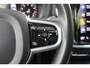 Volvo S60 B3 Automaat R-Design | Black Edition Emblemen | Schuif/Kanteldak | Parkeercamera | Parkeerverwarming | BLIS | Parkeersensoren voor + achter | 19'' Lichtmetalen velgen | Adaptive Cruise & Pilot Assist | Stoelverwarming |