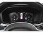 Volvo S60 B3 Automaat R-Design | Black Edition Emblemen | Schuif/Kanteldak | Parkeercamera | Parkeerverwarming | BLIS | Parkeersensoren voor + achter | 19'' Lichtmetalen velgen | Adaptive Cruise & Pilot Assist | Stoelverwarming |