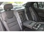 Volvo S60 B3 Automaat R-Design | Black Edition Emblemen | Schuif/Kanteldak | Parkeercamera | Parkeerverwarming | BLIS | Parkeersensoren voor + achter | 19'' Lichtmetalen velgen | Adaptive Cruise & Pilot Assist | Stoelverwarming |