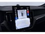 Volvo XC60 T6 Plus Black Edition | ACC | Bowers&Wilkins | Panoramadak | Trekhaak | 360° Camera | Massage+Ventilatie | Head-Up | 21 Inch