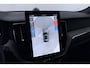 Volvo XC60 T6 Plus Black Edition | ACC | Bowers&Wilkins | Panoramadak | Trekhaak | 360° Camera | Massage+Ventilatie | Head-Up | 21 Inch