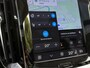 Volvo S60 Recharge T6 AWD Ultimate Dark | Panoramisch schuif-/ kanteldak | Elektrisch verstelbare voorstoelen met geheugenfunctie | Stoel-/ stuurwielverwarming | Harman Kardon | Verwarmde achterbank | 19 inch. lichtmetalen velgen | Pilot assist
