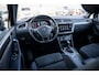 Volkswagen Tiguan 1.4 TSI ACT Highline | Chroom delen exterieur | Elektrisch glazen panorama-dak | Lichtmetalen velgen 20"