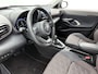 Toyota Yaris Cross 1.5 Hybrid Executive + | BTW Voertuig | JBL | Head-Up Display | LED Matrix | Elektrische achterklep | Stoel+stuurverwarming | Dodehoek detectie | Parkeersensoren voor+achter | Navigatie | Apple CarPlay/Android Auto