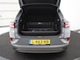 Volkswagen ID.4 Family 77 kWh | SOH 91,3% | Panoramadak | Leder/alcantara | Stuur/stoel verwarming | Sfeerverlichting | Carplay | Adaptive cruise | Camera | Park assist | Trekhaak