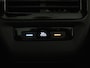 Volkswagen ID.4 Family 77 kWh | SOH 91,3% | Panoramadak | Leder/alcantara | Stuur/stoel verwarming | Sfeerverlichting | Carplay | Adaptive cruise | Camera | Park assist | Trekhaak