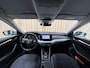 Skoda Octavia Combi 1.0 e-TSI Business Edition Plus Automaat | Achteruitrijcamera | Elektrisch verstelbare bestuurdersstoel | Climate & cruise control | Dodehoek detectie | Voorstoelen verwarmd | Head-up display