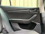 Skoda Octavia Combi 1.0 e-TSI Business Edition Plus Automaat | Achteruitrijcamera | Elektrisch verstelbare bestuurdersstoel | Climate & cruise control | Dodehoek detectie | Voorstoelen verwarmd | Head-up display
