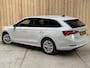 Skoda Octavia Combi 1.0 e-TSI Business Edition Plus Automaat | Achteruitrijcamera | Elektrisch verstelbare bestuurdersstoel | Climate & cruise control | Dodehoek detectie | Voorstoelen verwarmd | Head-up display