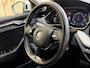 Skoda Octavia Combi 1.0 e-TSI Business Edition Plus Automaat | Achteruitrijcamera | Elektrisch verstelbare bestuurdersstoel | Climate & cruise control | Dodehoek detectie | Voorstoelen verwarmd | Head-up display