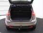 Kia Venga 1.4 CVVT World Cup Edition | Panoramadak | Cruise control | Climate control | Camera | Park assist | Bluetooth | Navigatie | Trekhaak