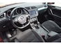 Volkswagen Tiguan 2.0 TDI Connected Series '16 Pano Clima Navi Cruise Inruil mogelijk