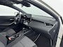 Toyota Corolla Touring Sports Hybrid 140 Dynamic | Apple Carplay / Android Auto | Stoelverwarming | Parkeersensoren voor/achter | Adaptive Cruise | Keyless | Clima | Camera | Full LED | 17 inch