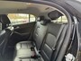 Mercedes-Benz GLA 180 Business Solution AMG