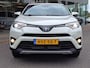 Toyota RAV4 2.5 Hybrid AWD Style | Trekhaak 1650kg!| Leder-Stof | CarPlay / Android Auto | Camera | LED |