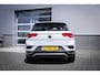 Volkswagen T-Roc 1.5 TSI Style | Airco | Kleur wit | LED achterlichten