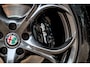Alfa Romeo Giulia 2.0 T AWD Q4 VELOCE H&K ACC MEMORY XENON