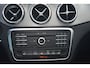 Mercedes-Benz GLA 180 Ambition 1e eigenaar dealeronderhouden 63155 NAP AMG Line met oa leren bekleding panorama schuifdak camera navigatie stoelverwarming pdc ecc cruise lmv sportstoelen led AMG LINE