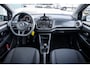 Volkswagen Up! 1.0 BMT take | Airco | Hill hold functie | Metaalkleur