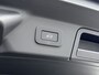 Land Rover Range Rover Velar 2.0 P400e Edition | Facelift | Alarm klasse 5 | PDC V+A en camera | Panoramadak | 20 inch LM | Keyless |