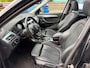 BMW X1 SDrive20i High Executive / SportLeder / Pano / Head-Up / Harman & Kardon / Trekhaak .