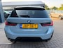 BMW 3-Serie Touring 320e M-Sport Performance / Pano / Hud / 360 Cam / H&K / Full Black .