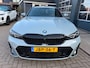 BMW 3-Serie Touring 320e M-Sport Performance / Pano / Hud / 360 Cam / H&K / Full Black .