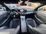 BMW 3-Serie Touring 320e M-Sport Performance / Pano / Hud / 360 Cam / H&K / Full Black .
