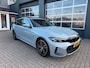 BMW 3-Serie Touring 320e M-Sport Performance / Pano / Hud / 360 Cam / H&K / Full Black .