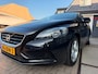 Volvo V40 1.6 T3 Kinetic / Camera / Cruise / Trekhaak / Nieuwe APK .