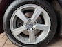 Volvo V40 1.6 T3 Kinetic / Camera / Cruise / Trekhaak / Nieuwe APK .