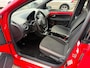 Volkswagen Up! 1.0 BMT cross up! / Camera / Cruise / Clima / DAB / 75 PK / Zeer Kompleet ! .