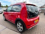 Volkswagen Up! 1.0 BMT cross up! / Camera / Cruise / Clima / DAB / 75 PK / Zeer Kompleet ! .