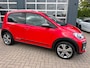 Volkswagen Up! 1.0 BMT cross up! / Camera / Cruise / Clima / DAB / 75 PK / Zeer Kompleet ! .