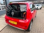 Volkswagen Up! 1.0 BMT cross up! / Camera / Cruise / Clima / DAB / 75 PK / Zeer Kompleet ! .