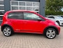 Volkswagen Up! 1.0 BMT cross up! / Camera / Cruise / Clima / DAB / 75 PK / Zeer Kompleet ! .
