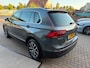 Volkswagen Tiguan 1.5 TSI ACT Highline Business R / Pano / 2x Massage / ACC / Trekhaak / Zeer kompleet !