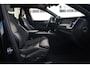 Volvo XC60 2.0 T8 Plug-in hybrid Facelift AWD Plus Black Edition 455pk Panoramadak/Trekhaak/360Camera