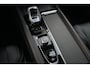 Volvo XC60 2.0 T8 Plug-in hybrid Facelift AWD Plus Black Edition 455pk Panoramadak/Trekhaak/360Camera