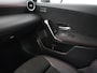 Mercedes-Benz A-klasse 180 Business Solution AMG Navigatie | Virtual Display | Climate Control | Camera | Carplay | Stoelverwarming | LED